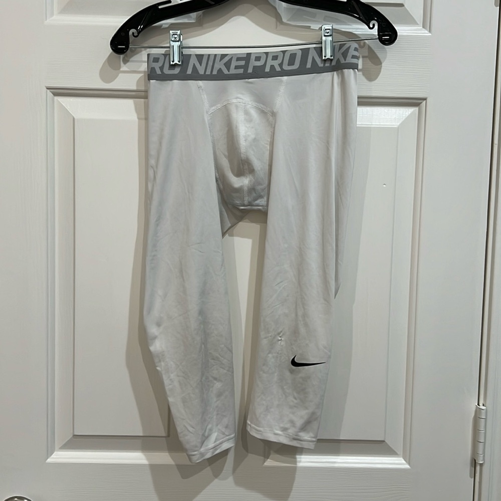 Nike Pro 3/4 Compression Pant White Size S